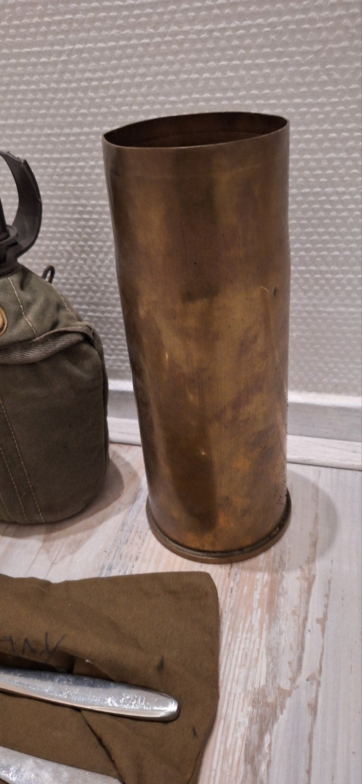 Militaria collectie: hulzen, veldfles en bestek, Ophalen, Overige soorten, Overige gebieden, Hulzen of Bodemvondsten