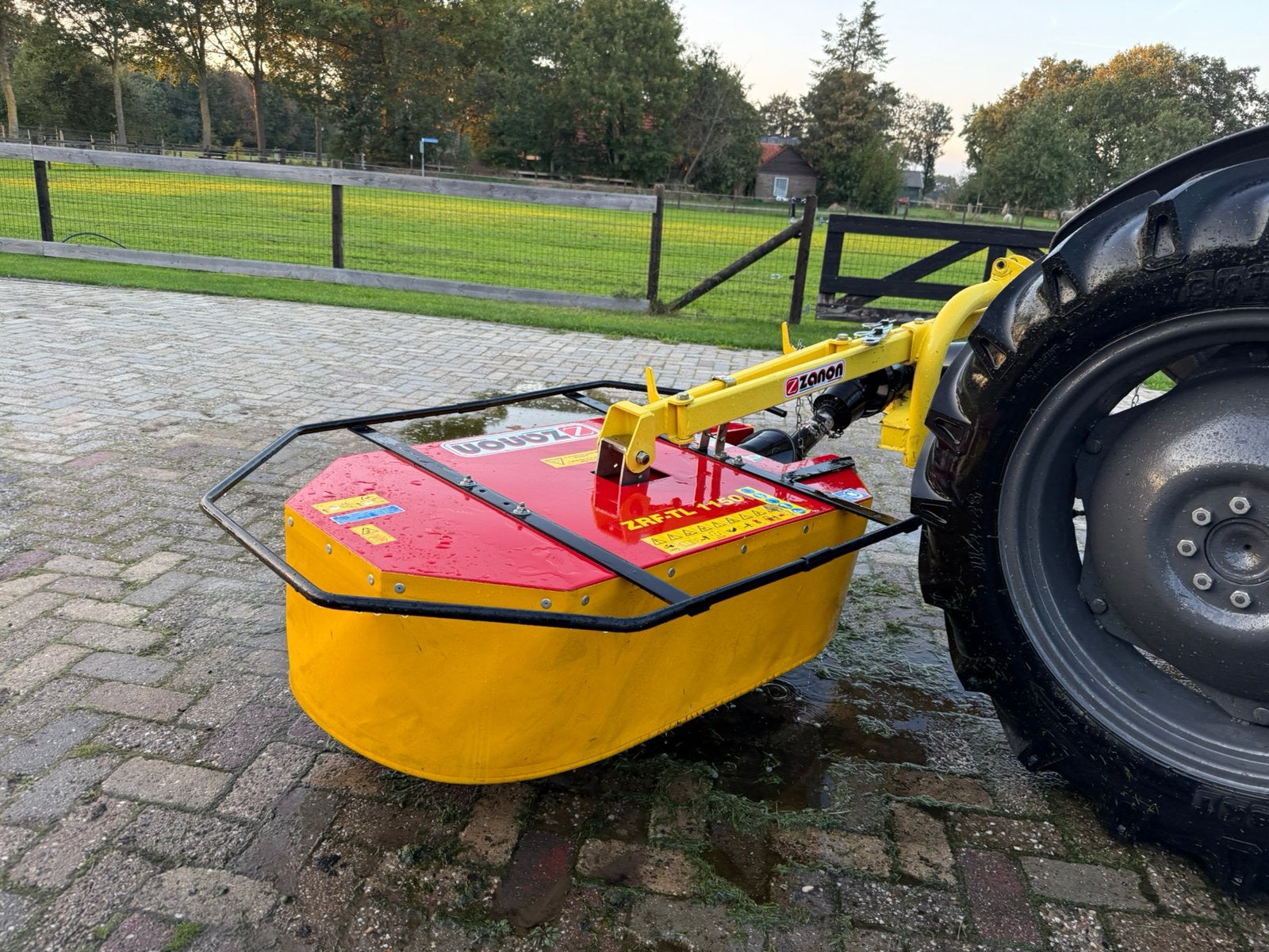 Zanon Cyclomaaiers 115 breed, Ophalen, Grondbewerking