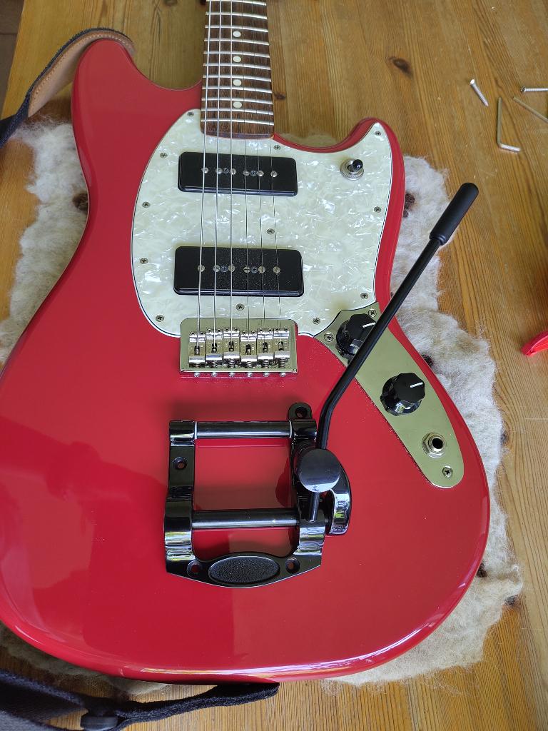 Göldo G5 tremolo te koop, Ophalen of Verzenden, Zo goed als nieuw, Elektrische gitaar