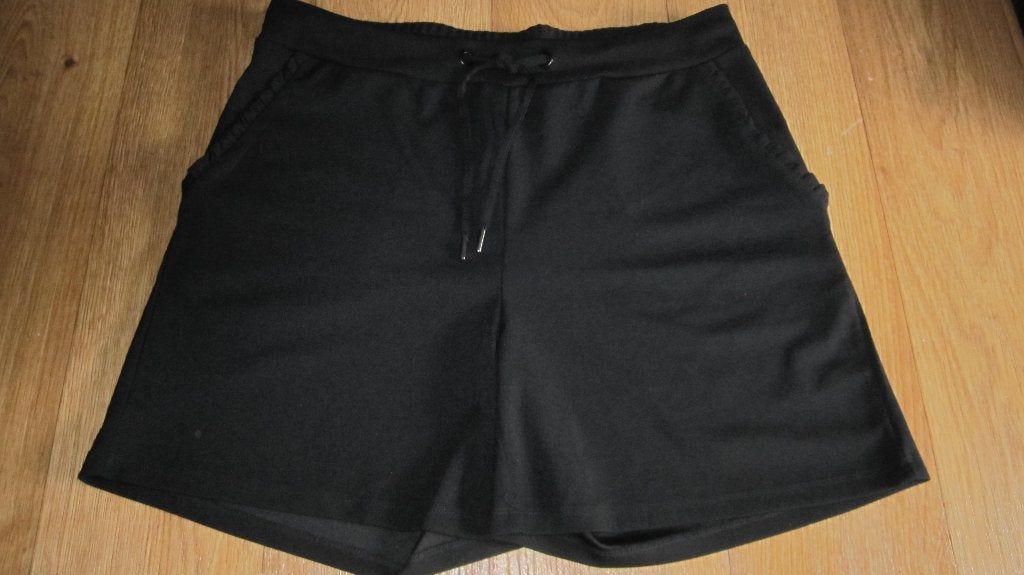 Soyaconcept zwarte korte broek maat M., Kleding | Dames, Maat 38/40 (M), Kort, Soyaconcept, Zwart
