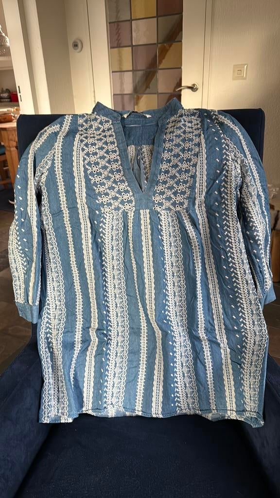 Broderie jurkje / tuniek .. heeeel mooi izgst, Ophalen of Verzenden, Zo goed als nieuw, Maat 38/40 (M), Blauw