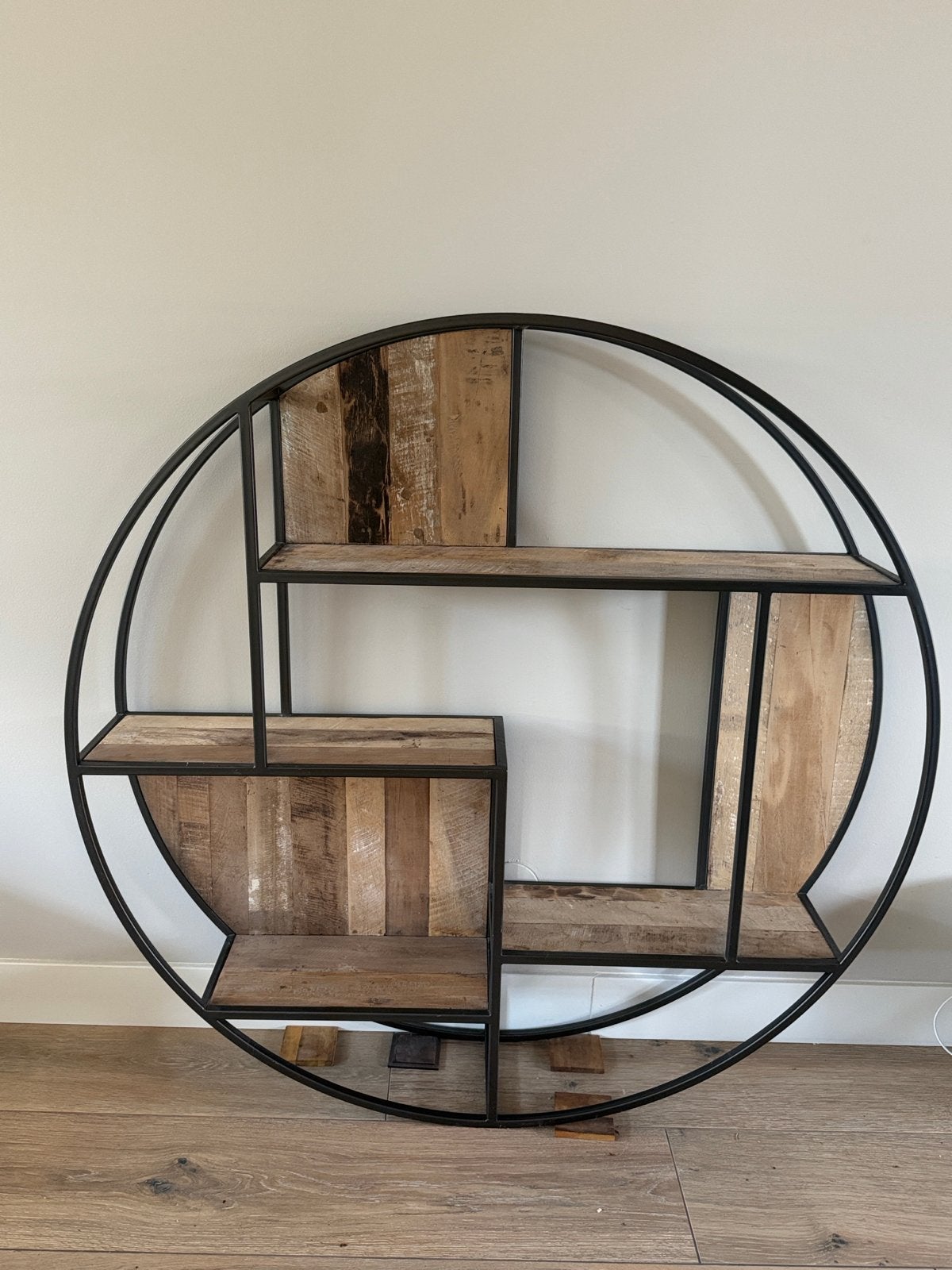 Rond wandrek van metaal en hout, Huis en Inrichting, Woonaccessoires | Wandplanken en Boekenplanken, Ophalen, Zo goed als nieuw