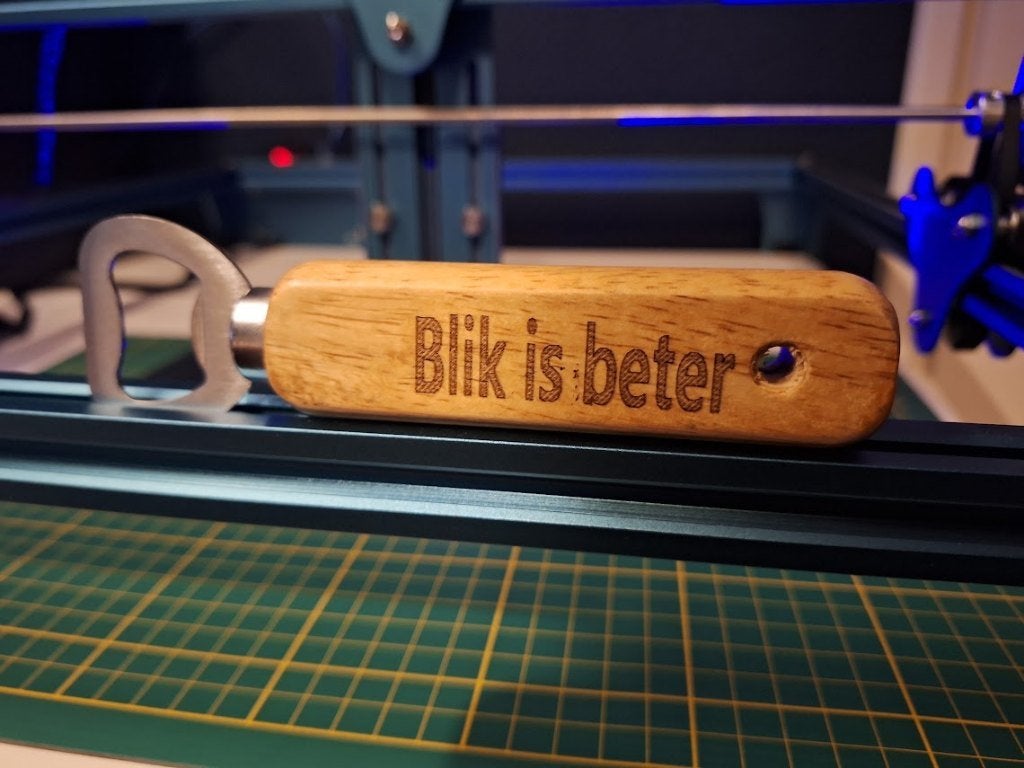 Uniek Cadeau! Bieropener graveren met Naam, Tekst of Logo, Overige typen, Verzenden, Nieuw