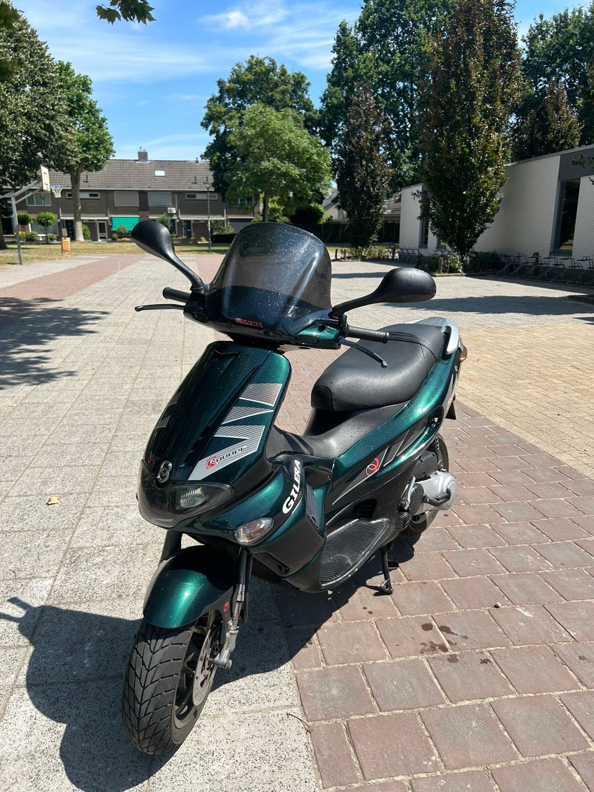 Gilera runner 50cc, Fietsen en Brommers, Scooters | Piaggio, Ophalen, Tweetakt, Overige modellen, Nieuw