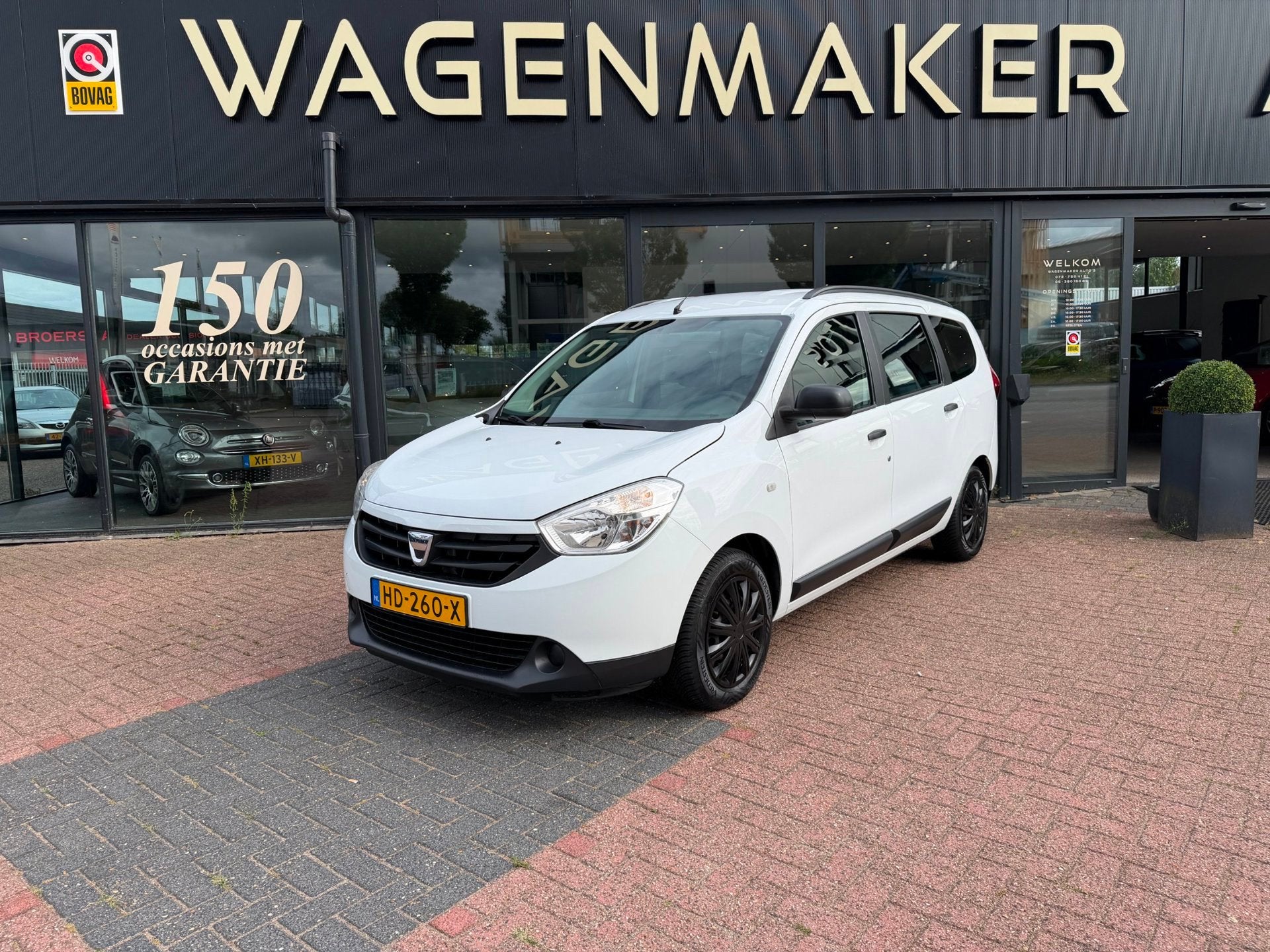 Dacia Lodgy 1.2 TCe Stepway 7p. Cruise|Dealer onderhouden, Auto's, Voorwielaandrijving, 12 maanden, Stof, Gebruikt