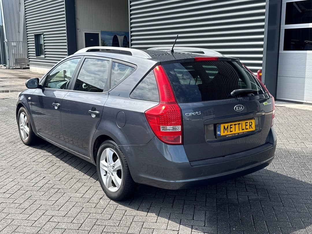 Kia Cee'd 1.4 CVVT X-ecutive, Auto's, Voorwielaandrijving, Euro 5, Stof, Gebruikt