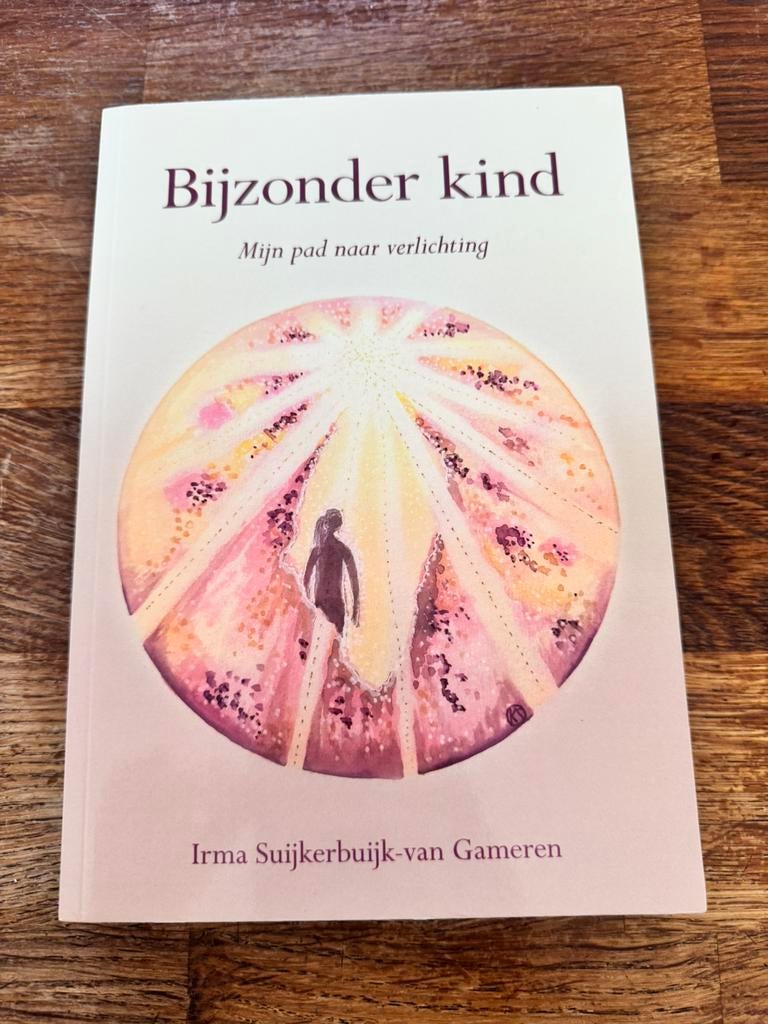 Boek Irma Suijkerbuijk-van Gameren - Bijzonder kind, Achtergrond en Informatie, Spiritualiteit algemeen, Ophalen of Verzenden