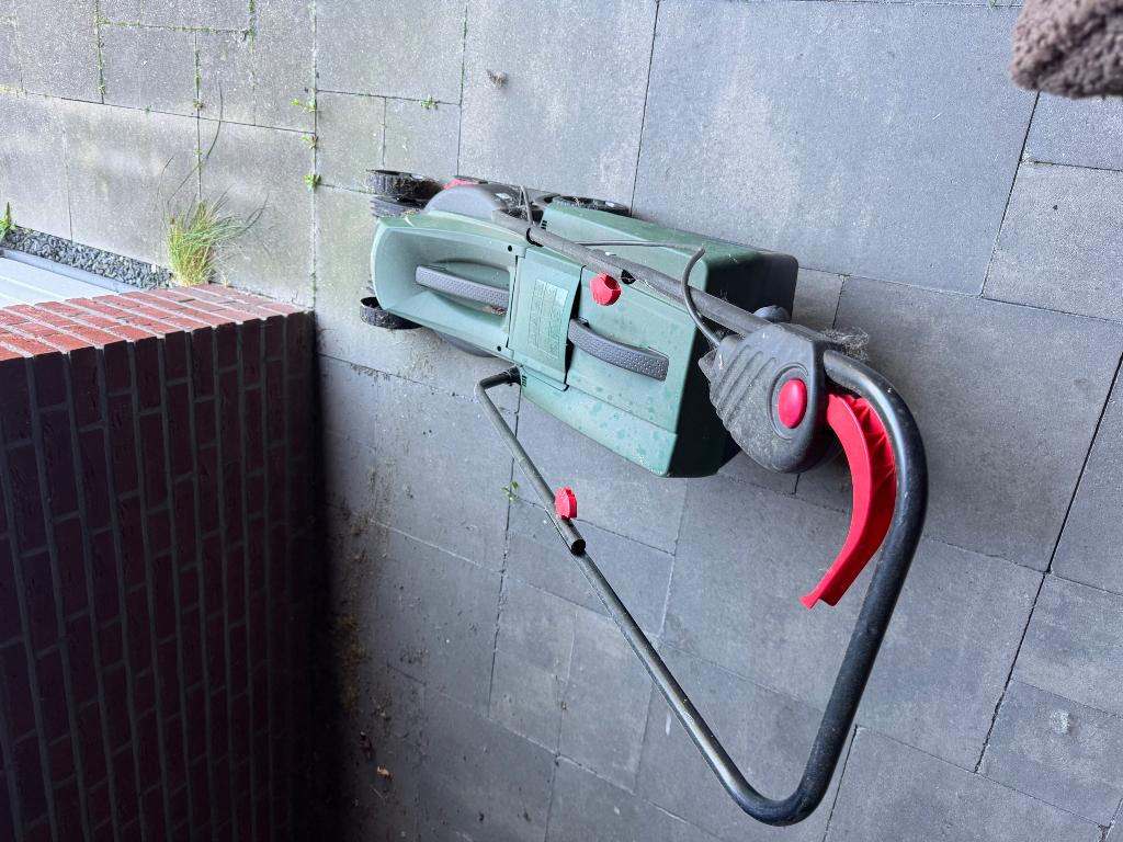 Grasmaaier Bosch, Tuin en Terras, Ophalen, Elektrische grasmaaier, 30 t/m 39 cm, Bosch