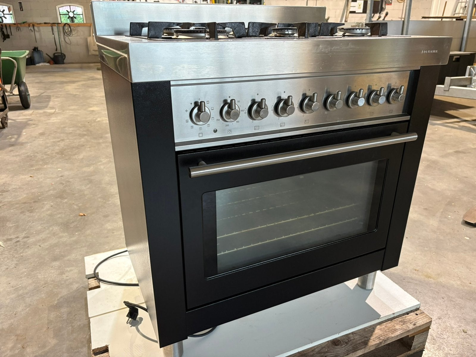Bosch Solitaire 6 pits gasfornuis met elektrische oven, Witgoed en Apparatuur, Ophalen, 60 cm of meer, Zo goed als nieuw, Gas