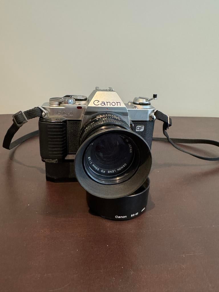 Canon AL-1 Spiegelreflexcamera met FD 50mm f/1.8 lens, Audio, Tv en Foto, Fotocamera's Analoog, Ophalen of Verzenden, Zo goed als nieuw