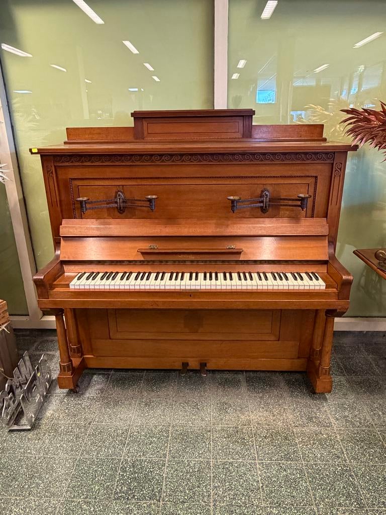Unieke piano, Muziek en Instrumenten, Piano's, Ophalen, Gebruikt, Bruin, Onbekend