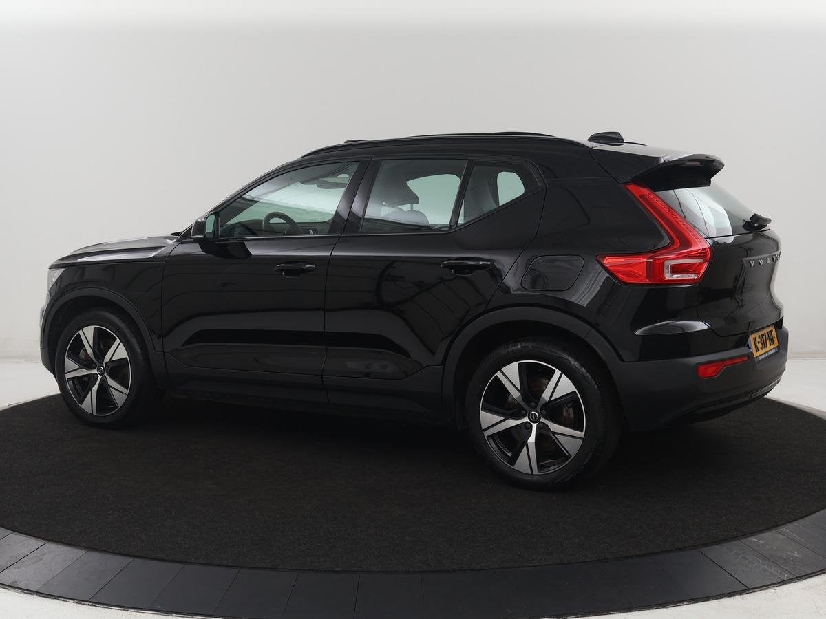 Volvo XC40 Recharge P8 AWD R-Design | SOH 91% | Panoramadak, 34 min, Gebruikt, Automatische klimaatregeling, Zwart