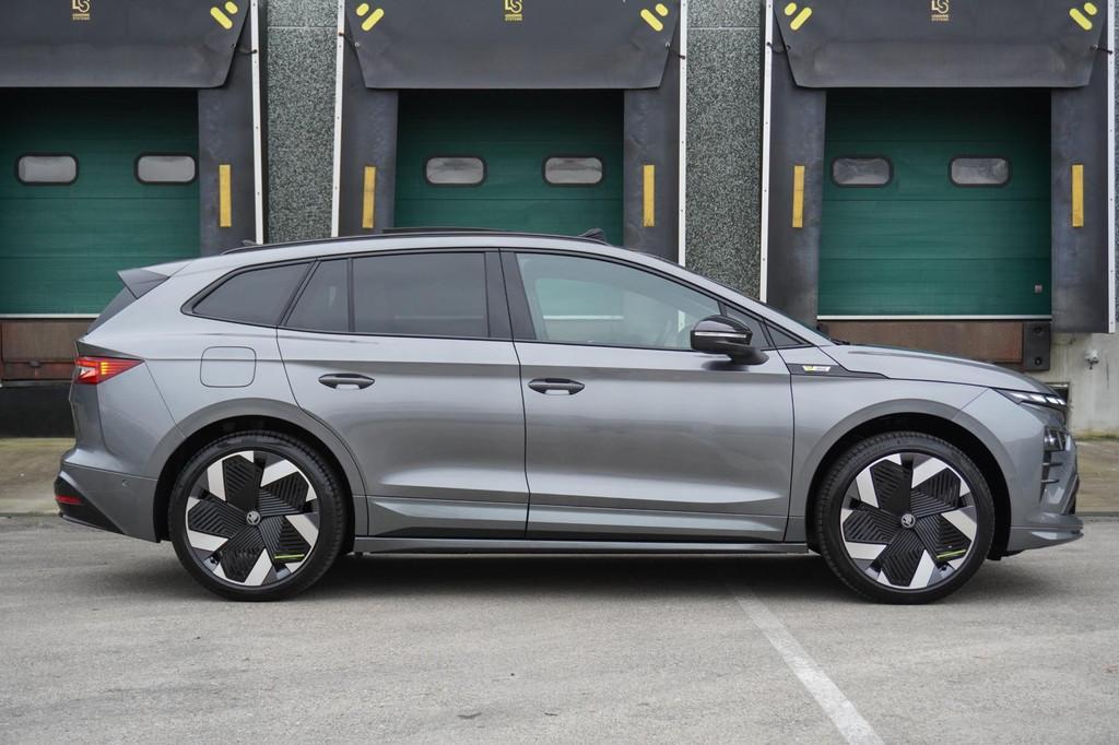 Skoda Enyaq 340pk 85X RS | 21" Velgen | Panoramadak, Automaat, 12 maanden, Stof, 568 km