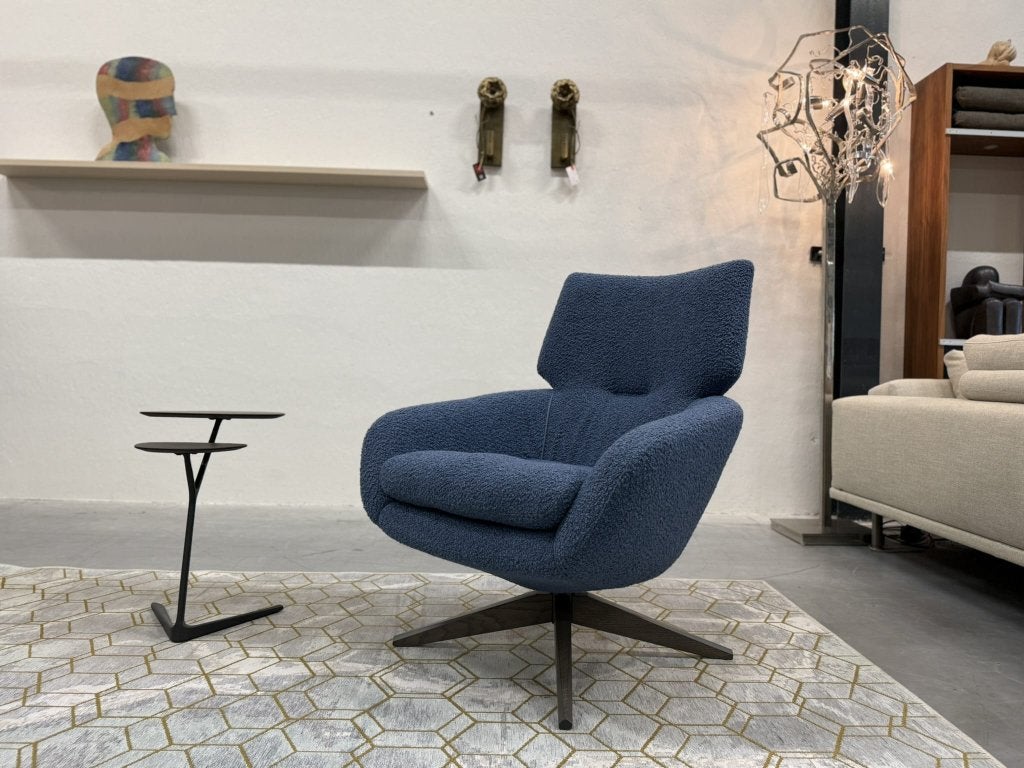 Nieuw Leolux Lloyd Plus Fauteuil blauw stof Design Stoel