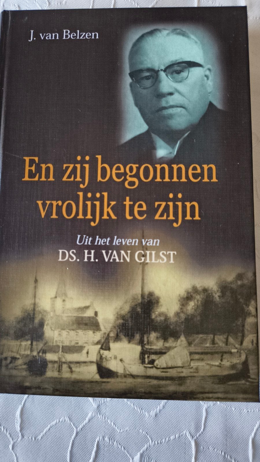 J. van Belzen - En zij begonnen vrolijk te zijn, Ophalen of Verzenden, Zo goed als nieuw, J. van Belzen