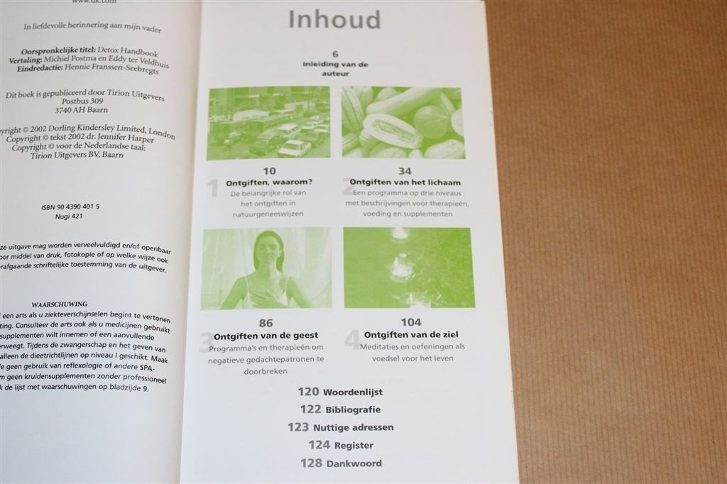 Handboek Detox — Ontgiften Lichaam Geest & Ziel, Boeken, Ophalen of Verzenden, Gelezen