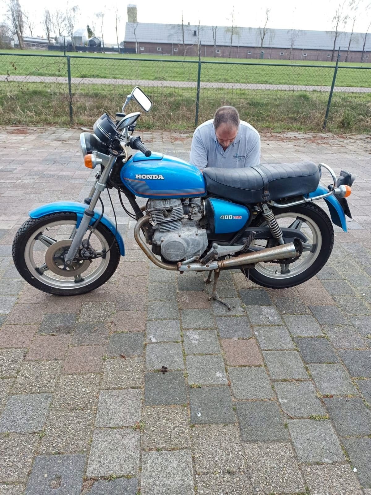 Honda cb400twin, Motoren
