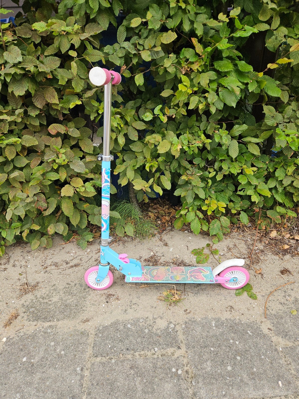 Kinderstep met eenhoorn en regenboog design, Ophalen of Verzenden, Gebruikt, Gewone step, Onbekend