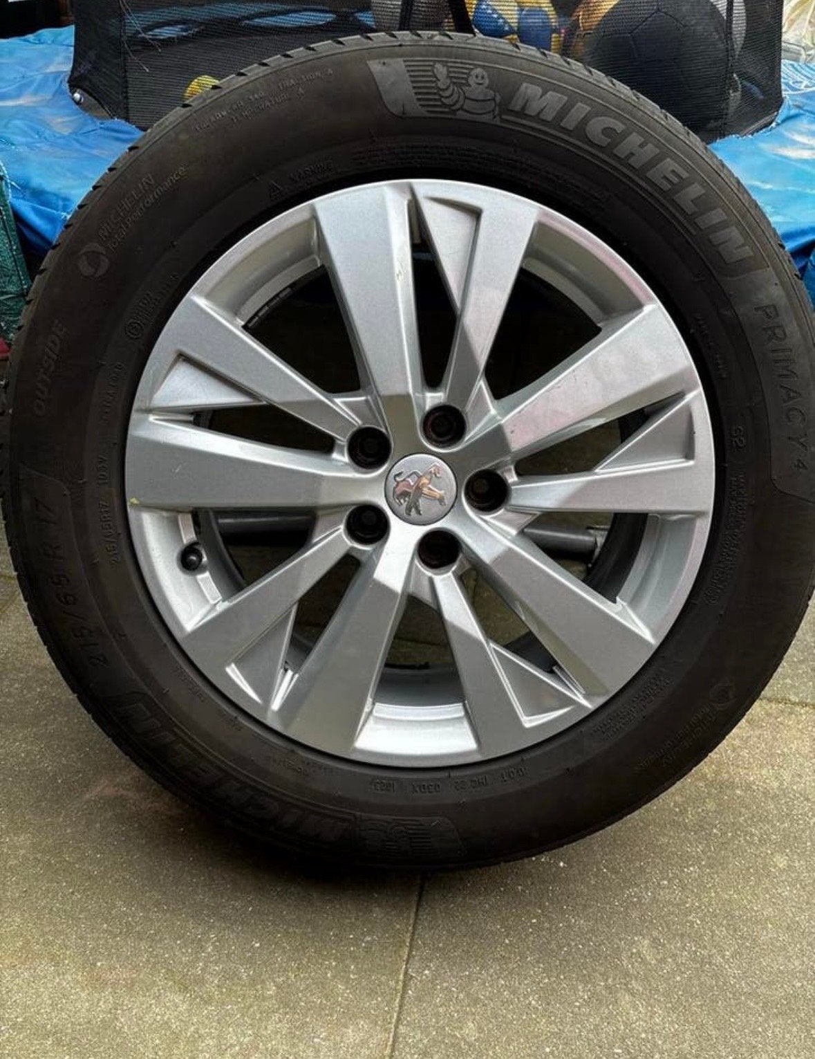 Michelin Primacy 4 zomerbanden met Peugeot velgen, Auto-onderdelen, Ophalen, Banden en Velgen, 17 inch, Personenwagen