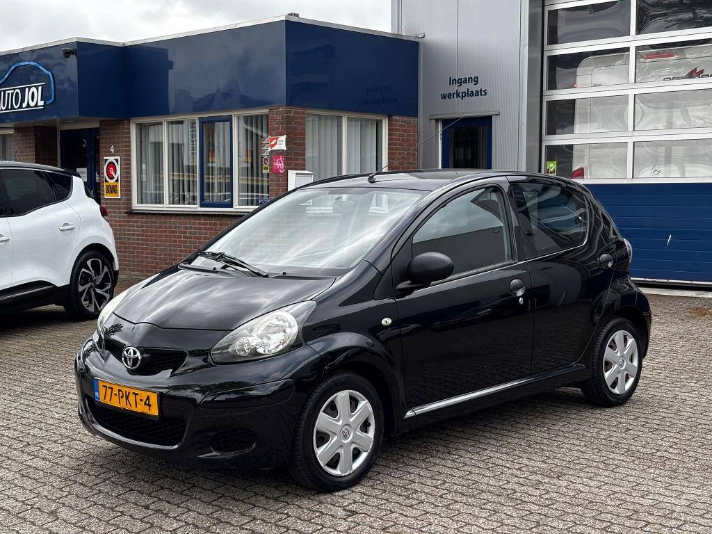 Toyota Aygo 1.0-12V Cool | Airco | Rijklaarprijs (bj 2011), Euro 5, Gebruikt, 4 stoelen, Origineel Nederlands