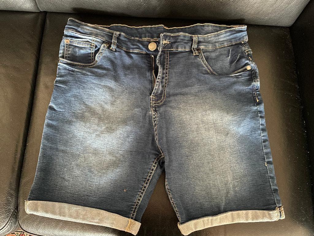 John Cabot - 5-pocket Jeans korte broek met omslag, XXL, W32 (confectie 46) of kleiner, John Cabot, Gedragen, Verzenden
