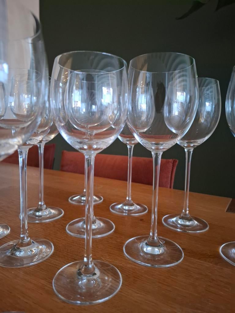 Mooie kristallen wijnglazen, Huis en Inrichting, Ophalen, Glas, Overige stijlen, Glas of Glazen