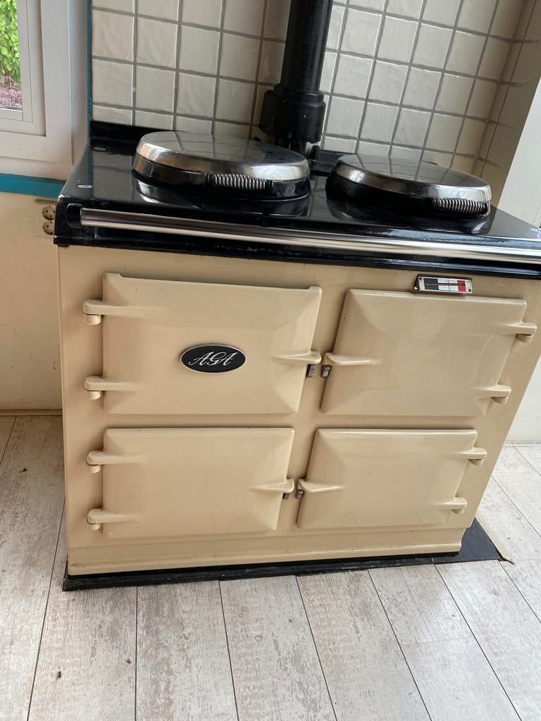 AGA 3oven klassiek, Witgoed en Apparatuur, Fornuizen, Zo goed als nieuw, Vrijstaand, Gas, 5 kookzones of meer, 60 cm of meer, Ophalen