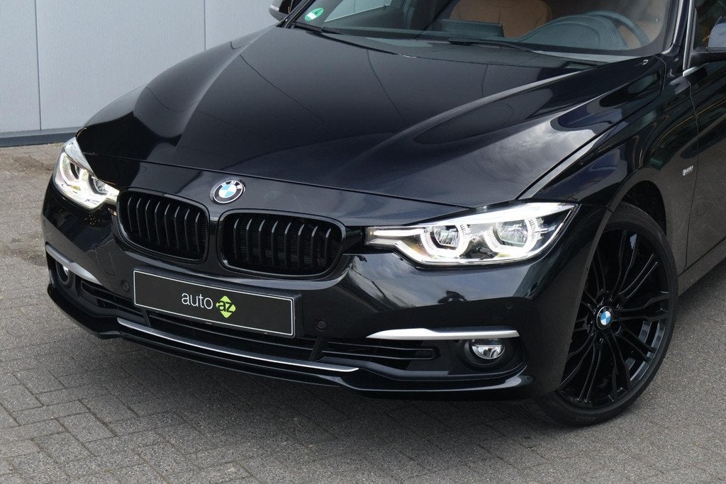 BMW 3-serie Touring 320i Edition Luxury Line Purity High Exe, Automaat, 1998 cc, Euro 6, 4 cilinders