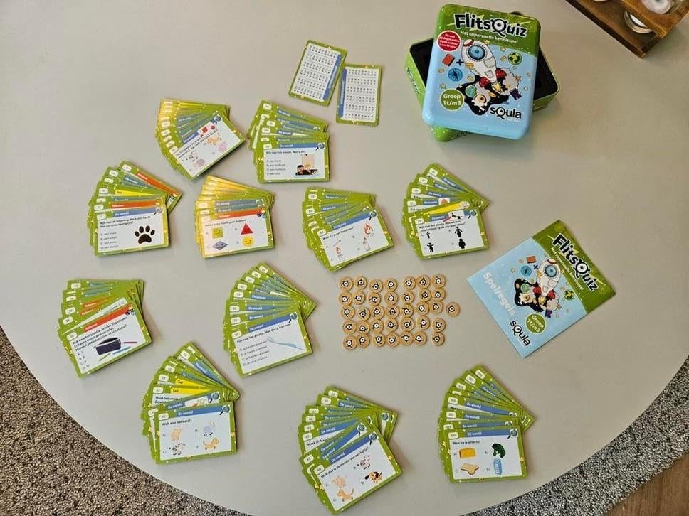 Squla Flitsquiz Groep 1 t/m 3 - Compleet in Blikje, Ophalen of Verzenden, Zo goed als nieuw, Taal en Lezen