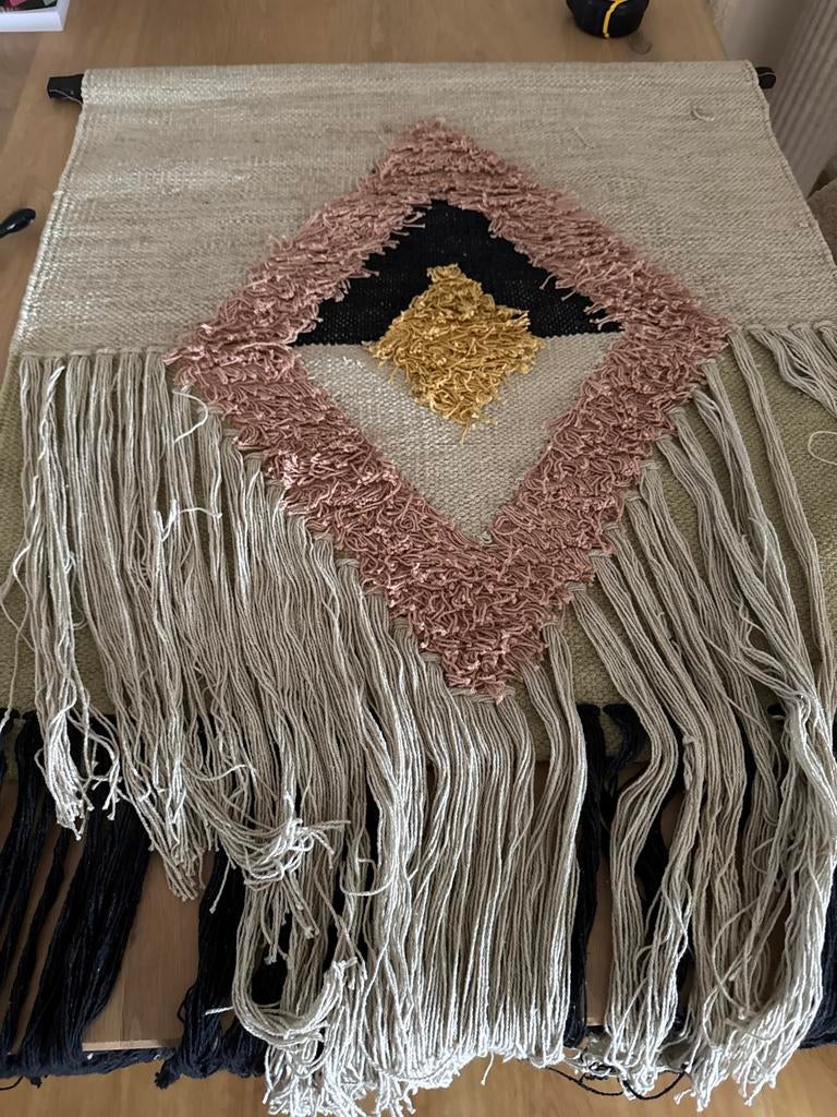 Boho Wandkleed met Franjes - Handgemaakt Textiel Kunst, Ophalen, Zo goed als nieuw