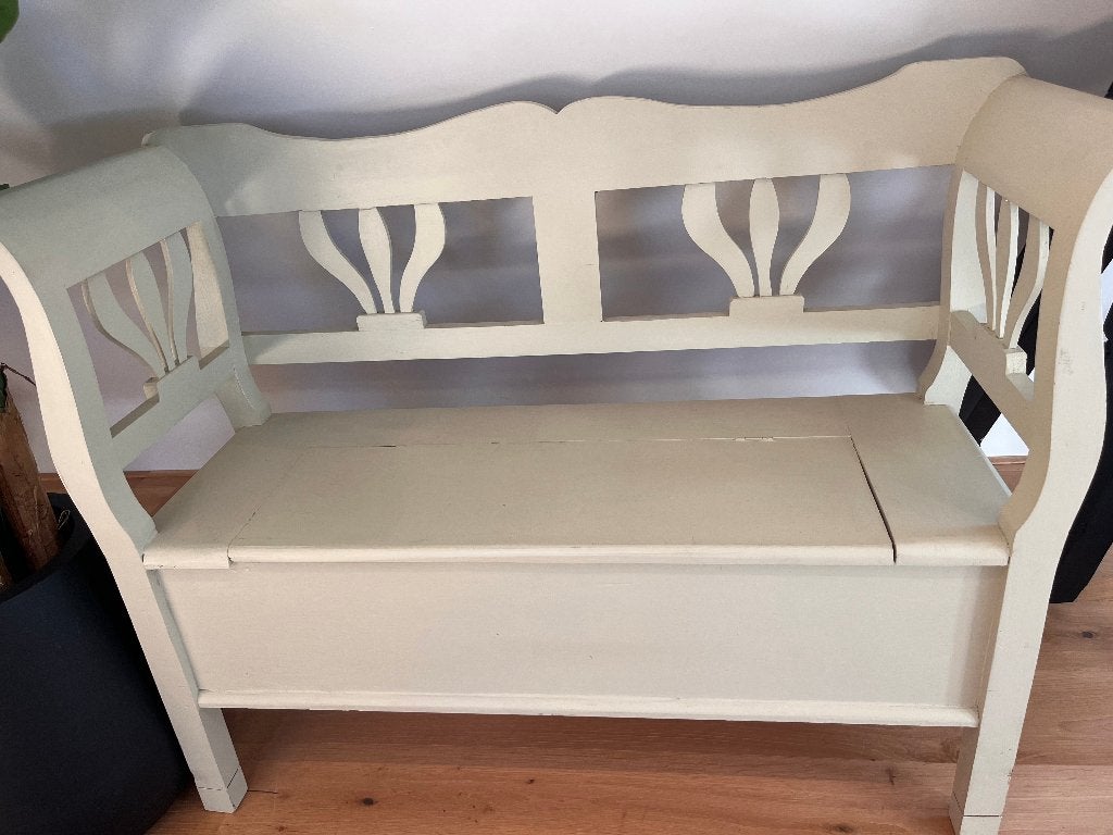 Leuk Klep- of kinderbankje gekocht bij Van Dijk en Ko, Ophalen, Gebruikt, Met klep(pen), 50 tot 100 cm