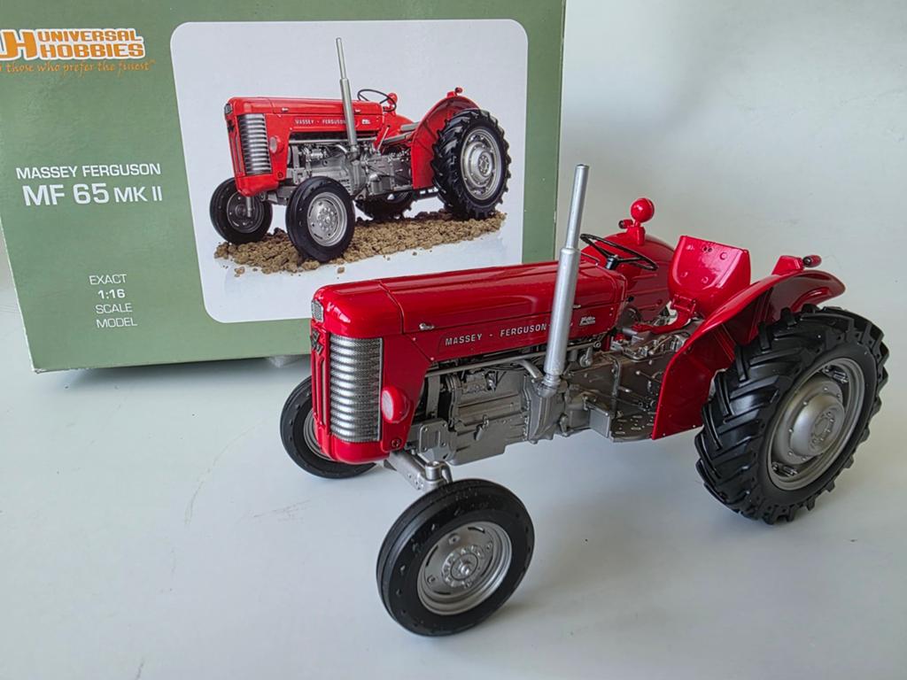 MASSEY FERGUSON MF 65MK II 1:16 UH, Ophalen of Verzenden, Nieuw, Tractor of Landbouw, Universal Hobbies