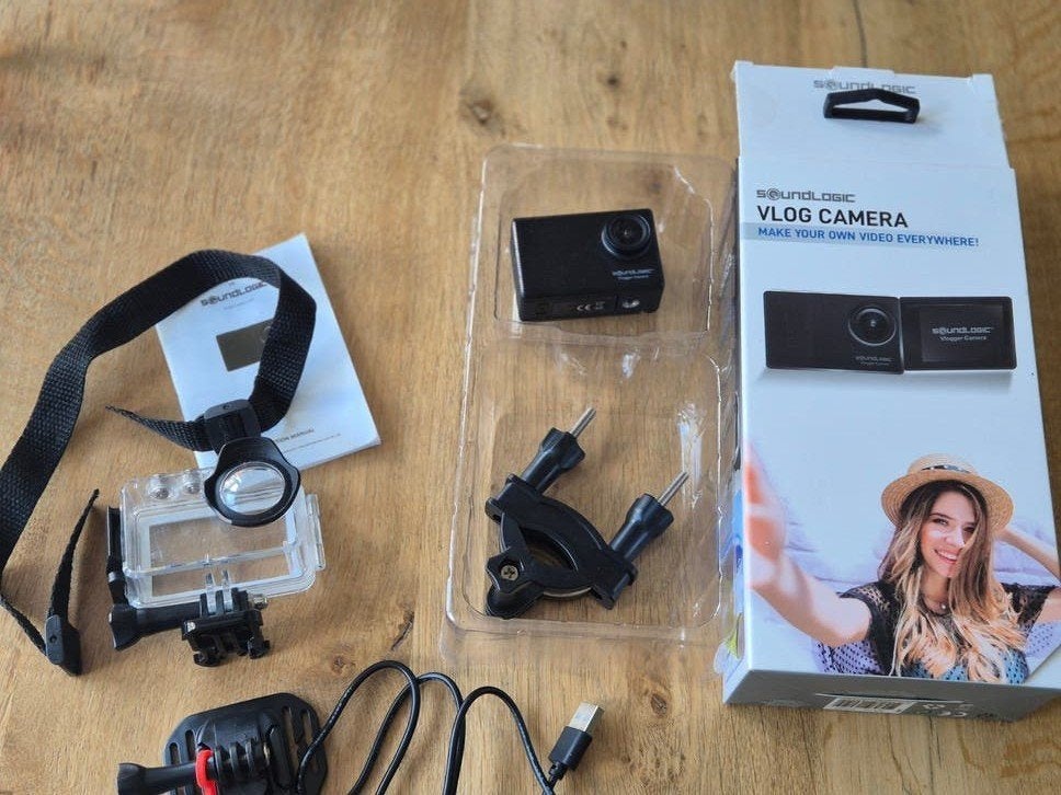 SoundLogic VLOG Camera met waterdichte behuiz, Ophalen of Verzenden, Zo goed als nieuw, Overige merken