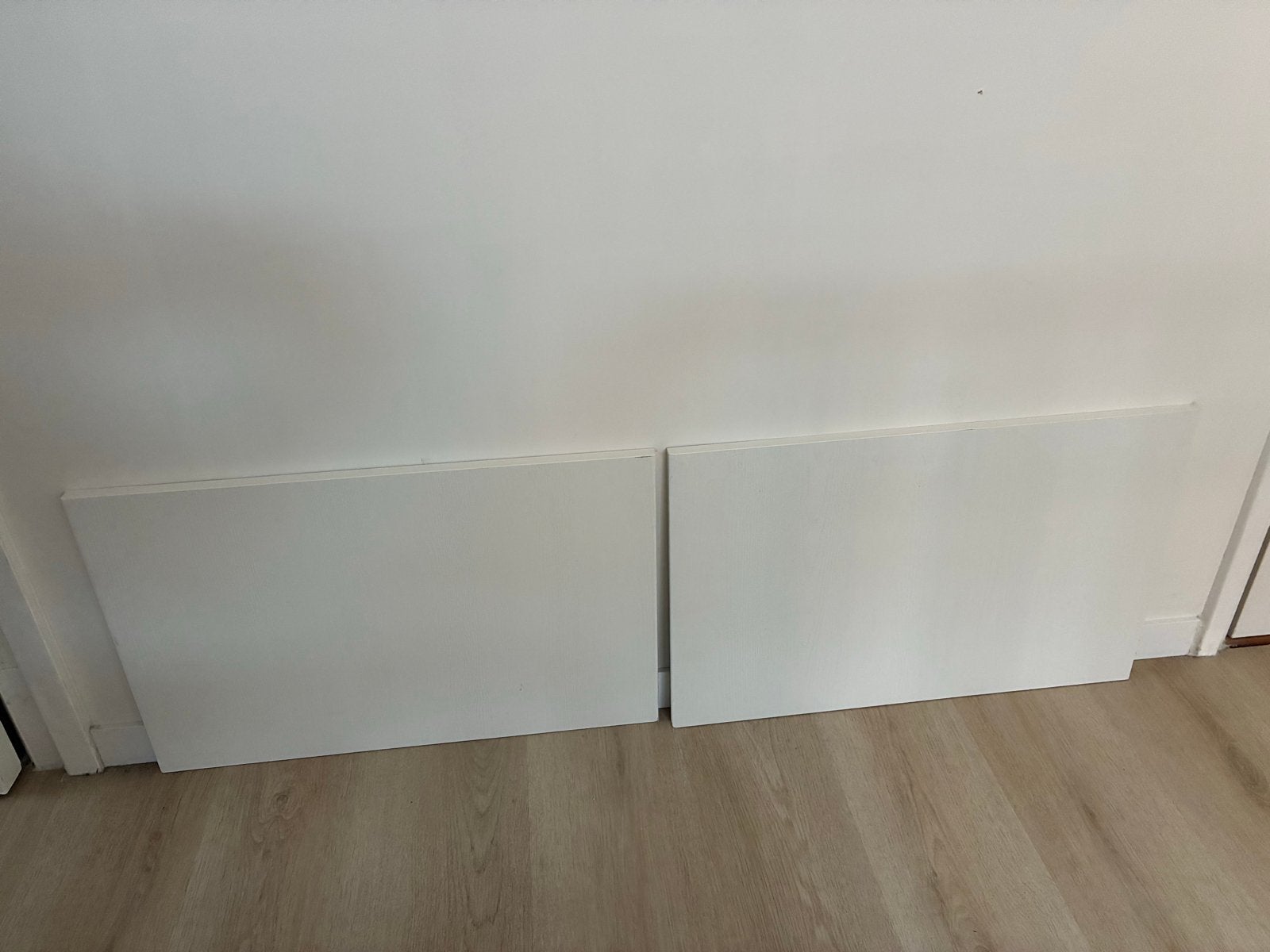 2 IKEA Besta frontjes wit houtnerf, Ophalen of Verzenden, Gebruikt