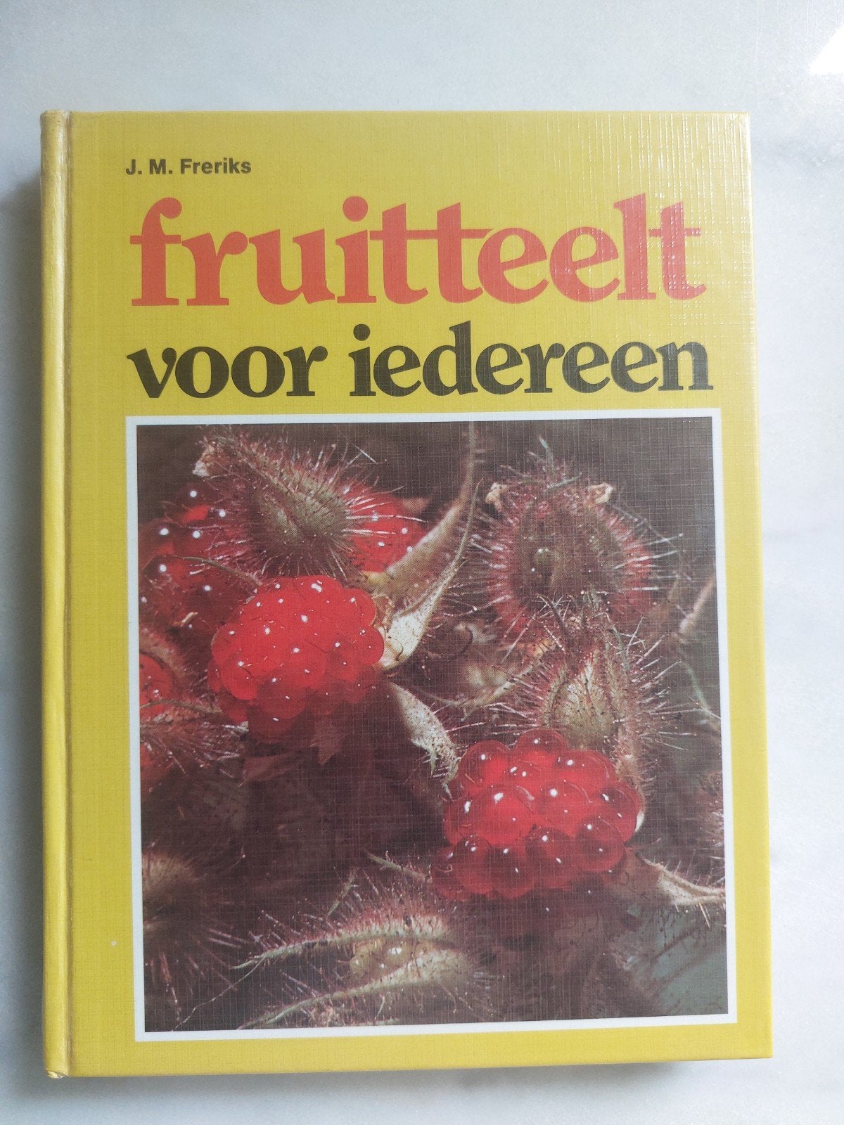 Fruitteelt voor iedereen - J.M. Freriks, Ophalen of Verzenden, Zo goed als nieuw, Interieur en Design