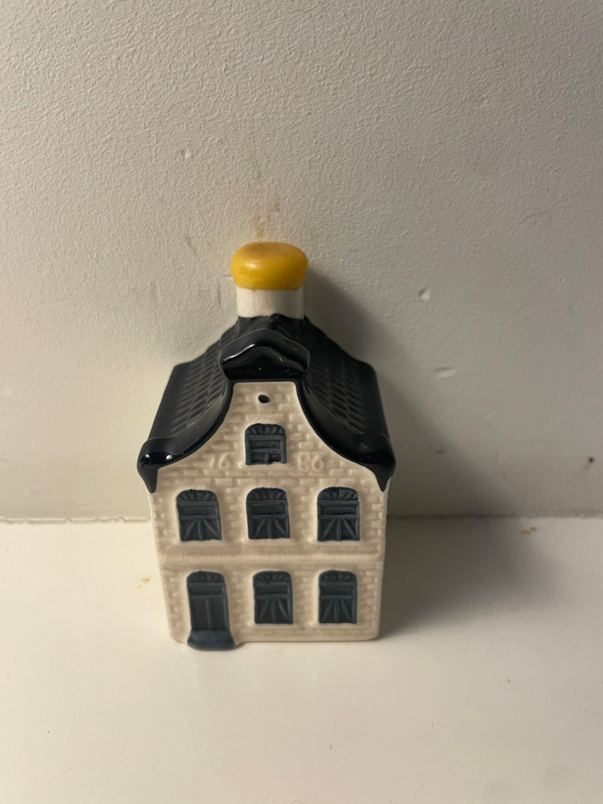 KLM huisje nummer 5, Verzenden, Zo goed als nieuw, 1 t/m 20, Gevuld