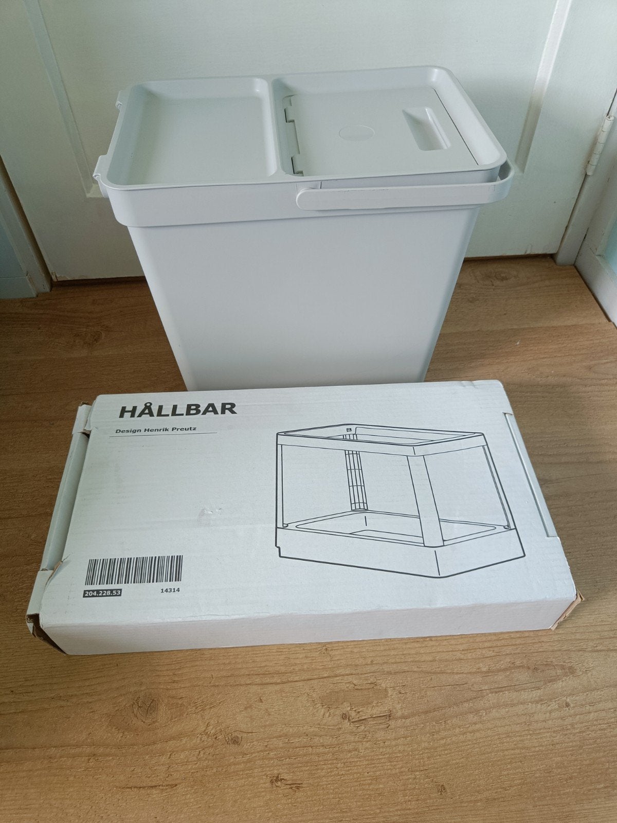 IKEA HÅLLBAR ton met deksel en uittrekbaarframe, Huis en Inrichting, Woonaccessoires | Prullenbakken, Kunststof, Nieuw, Ophalen of Verzenden