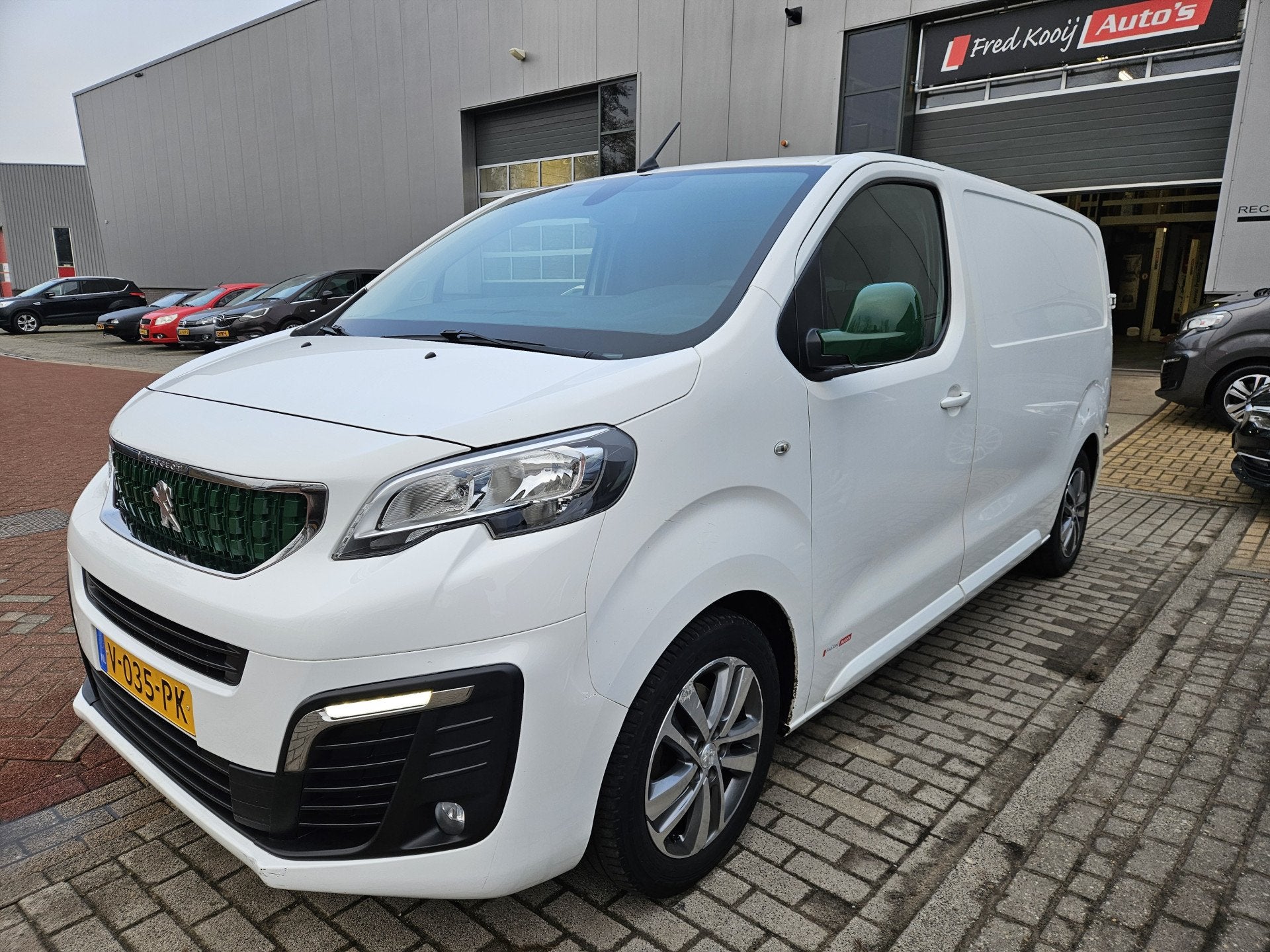 Peugeot Expert 226S 1.6 BlueHDI 95 Premium (bj 2018), Gebruikt, Euro 6, 4 cilinders, Bedrijf