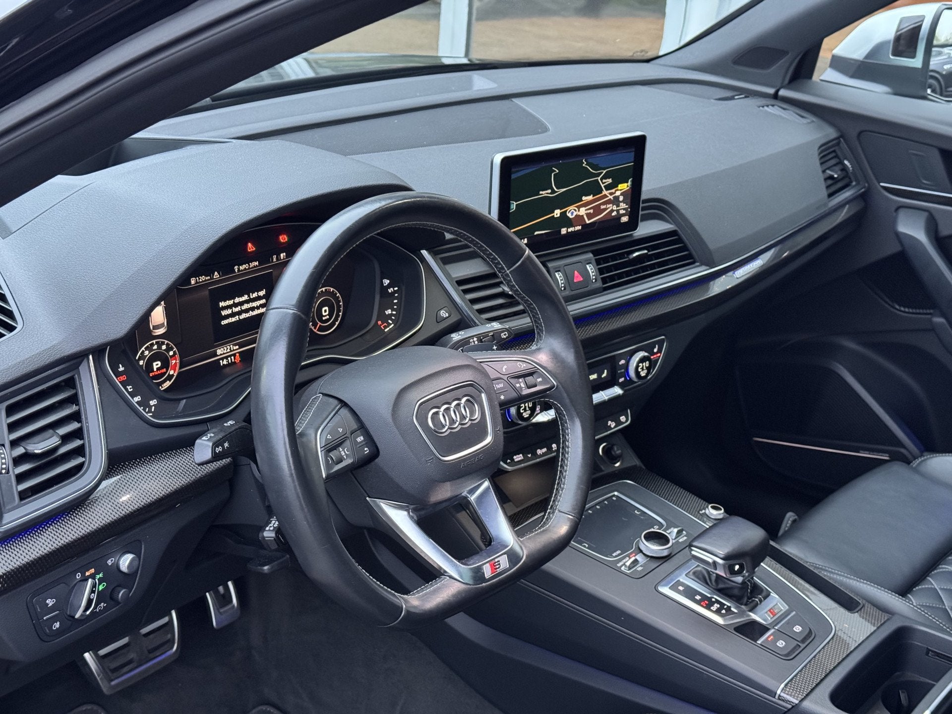 Audi SQ5 3.0 TFSI SQ5 quattro | Exclusive Panther Black | Tr, Auto's, Automaat, Gebruikt, Euro 6, 2995 cc