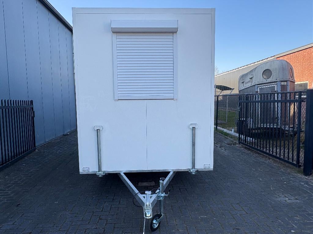 Nieuwe snelverkeer schaftwagen / bouwkeet 4 x 2 meter, Doe-het-zelf en Verbouw, Bouwketen en Schaftketen, Ophalen, Nieuw