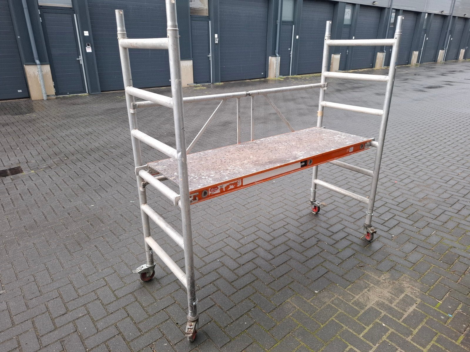 Altrex RS 44-POWER Kamersteiger - Compact en Robuust, Ophalen, Gebruikt, Rolsteiger of Kamersteiger, 2 tot 5 meter