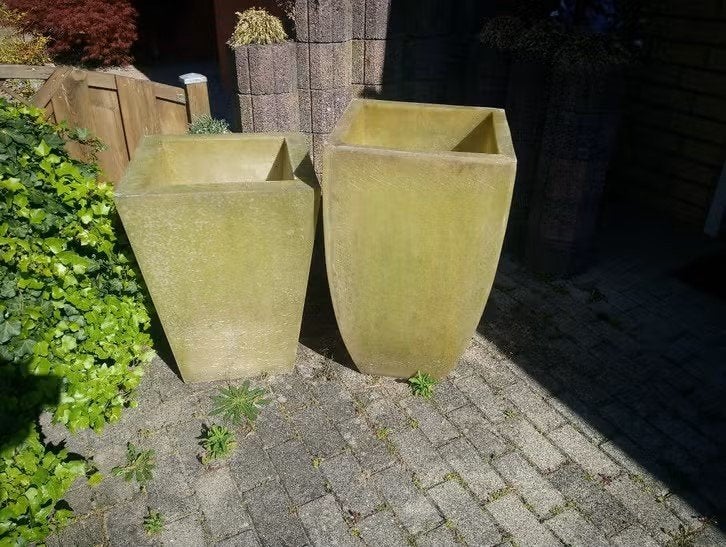 2 polyester plantenbakken 80 & 68 cm gebruikt voor samen €10, Ophalen, Kunststof, Gebruikt, 60 cm of meer
