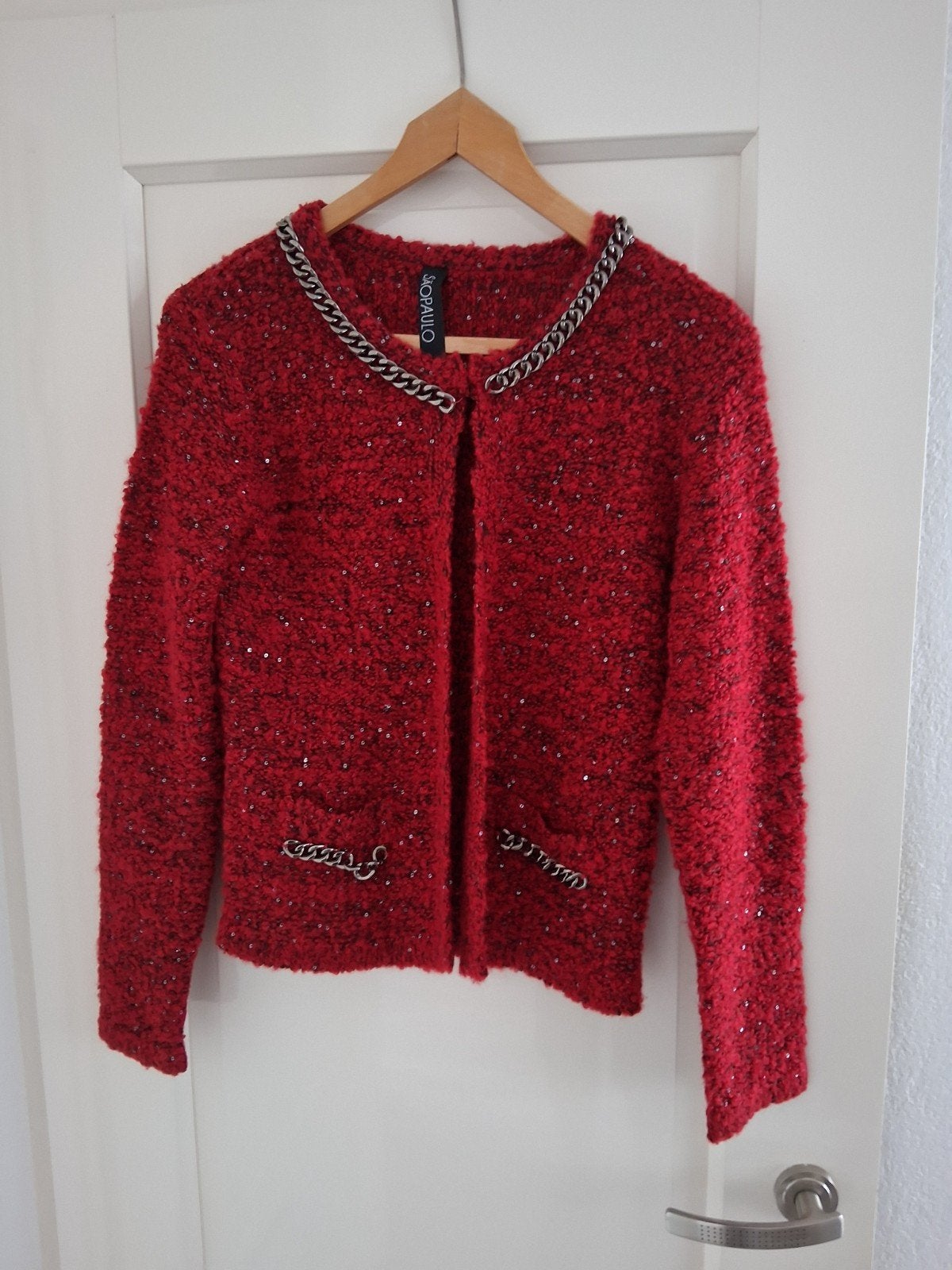 Sao Paulo Vestje Maat 42 Rood met Kettingdetails, Kleding | Dames, Ophalen, Maat 42/44 (L), Zo goed als nieuw, Sao Paulo