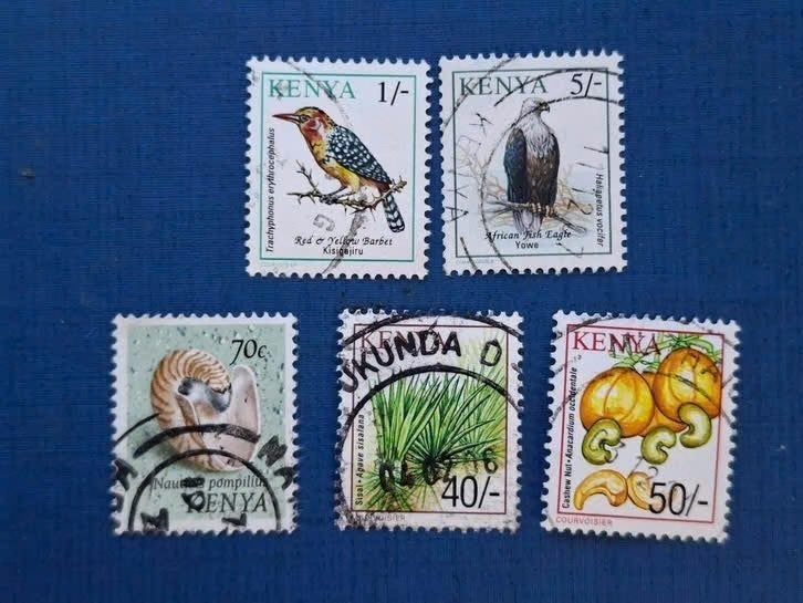 Postzegel Kenia 1971 ev 5 zegels Schelpen, Vogels Vruchten, Ophalen of Verzenden, Overige landen, Gestempeld