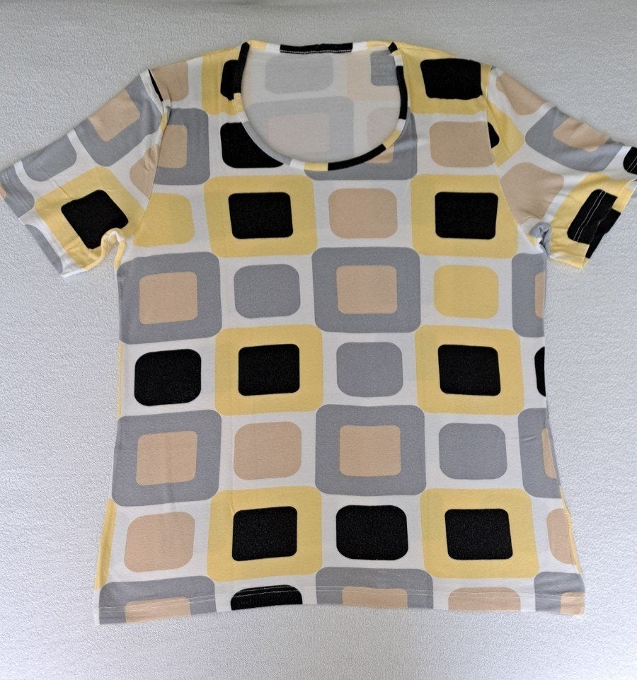 Geblokt dames t-shirt, mt. L, Geel, Maat 42/44 (L), Ophalen of Verzenden, Zo goed als nieuw