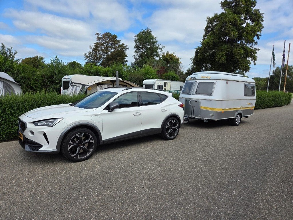 Eriba Touring Pan Familia, Caravans en Kamperen, Caravans, Tot en met 2, Dwarsbed, Particulier, 500 - 750 kg