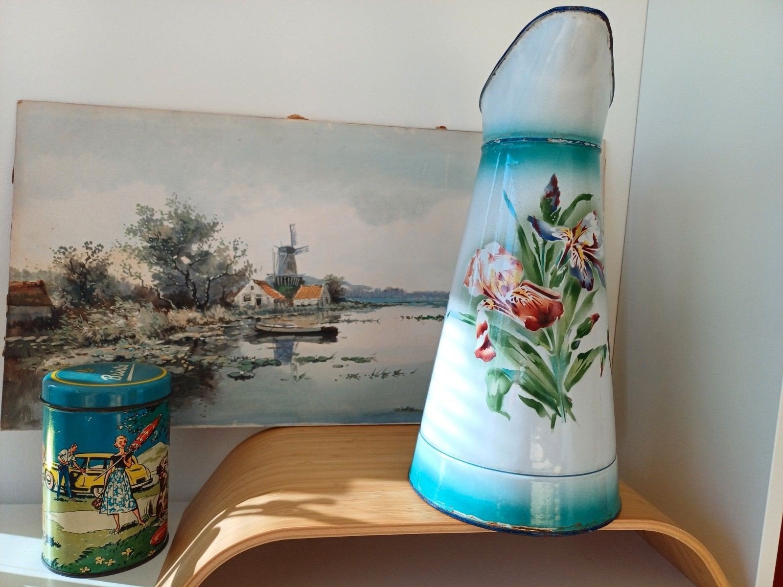 Lampetkan met prachtige opdruk van irissen, Antiek en Kunst, Antiek | Emaille, Ophalen of Verzenden