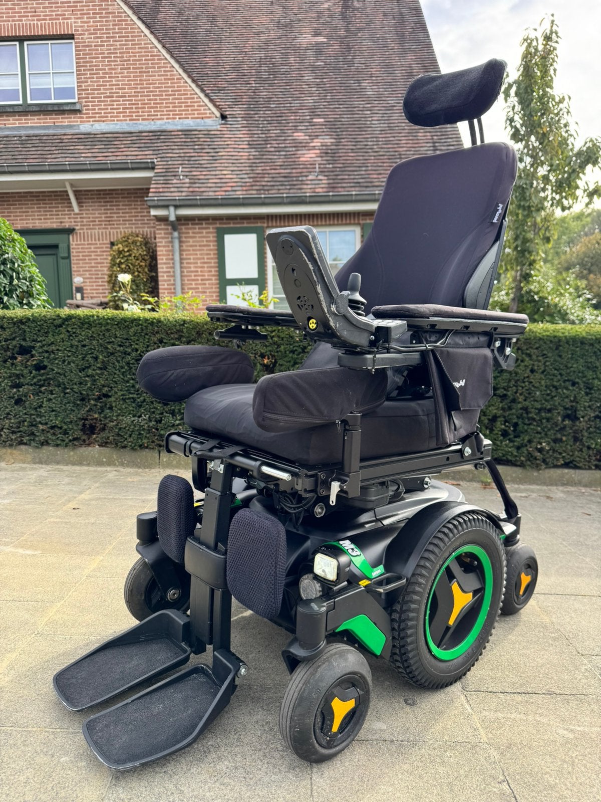Permobil M3 Electrische rolstoel 6wiel Full optie Rolwagen, Diversen, Rolstoelen, Ophalen of Verzenden, Inklapbaar, Zo goed als nieuw