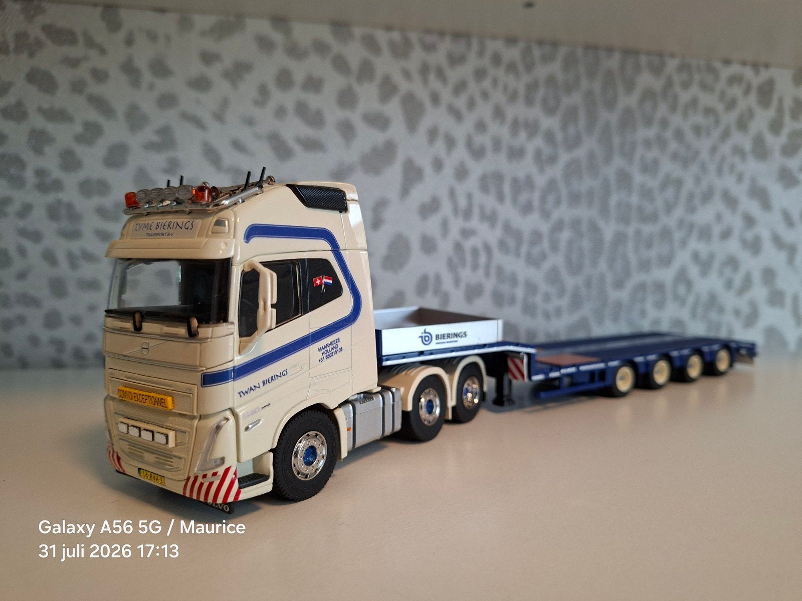 Cavallino, Volvo FH Combinatie ( Tyme ) Twan Bierings, Hobby en Vrije tijd, Modelauto's | 1:50, Ophalen of Verzenden, Zo goed als nieuw