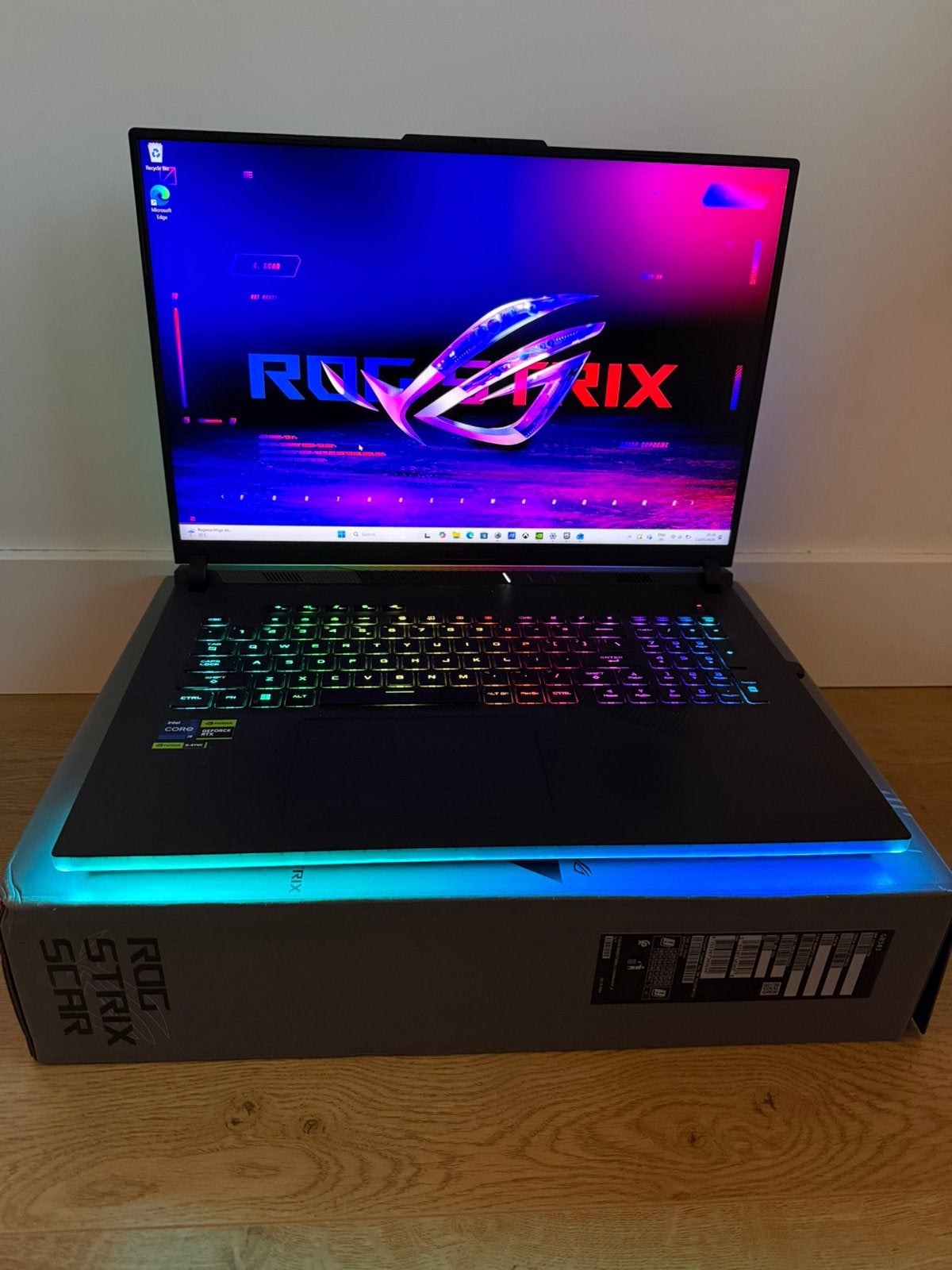 Complete Asus ROG Strix Game Laptop | 4090 | Garantie, Ophalen of Verzenden, Zo goed als nieuw, Gaming, SSD